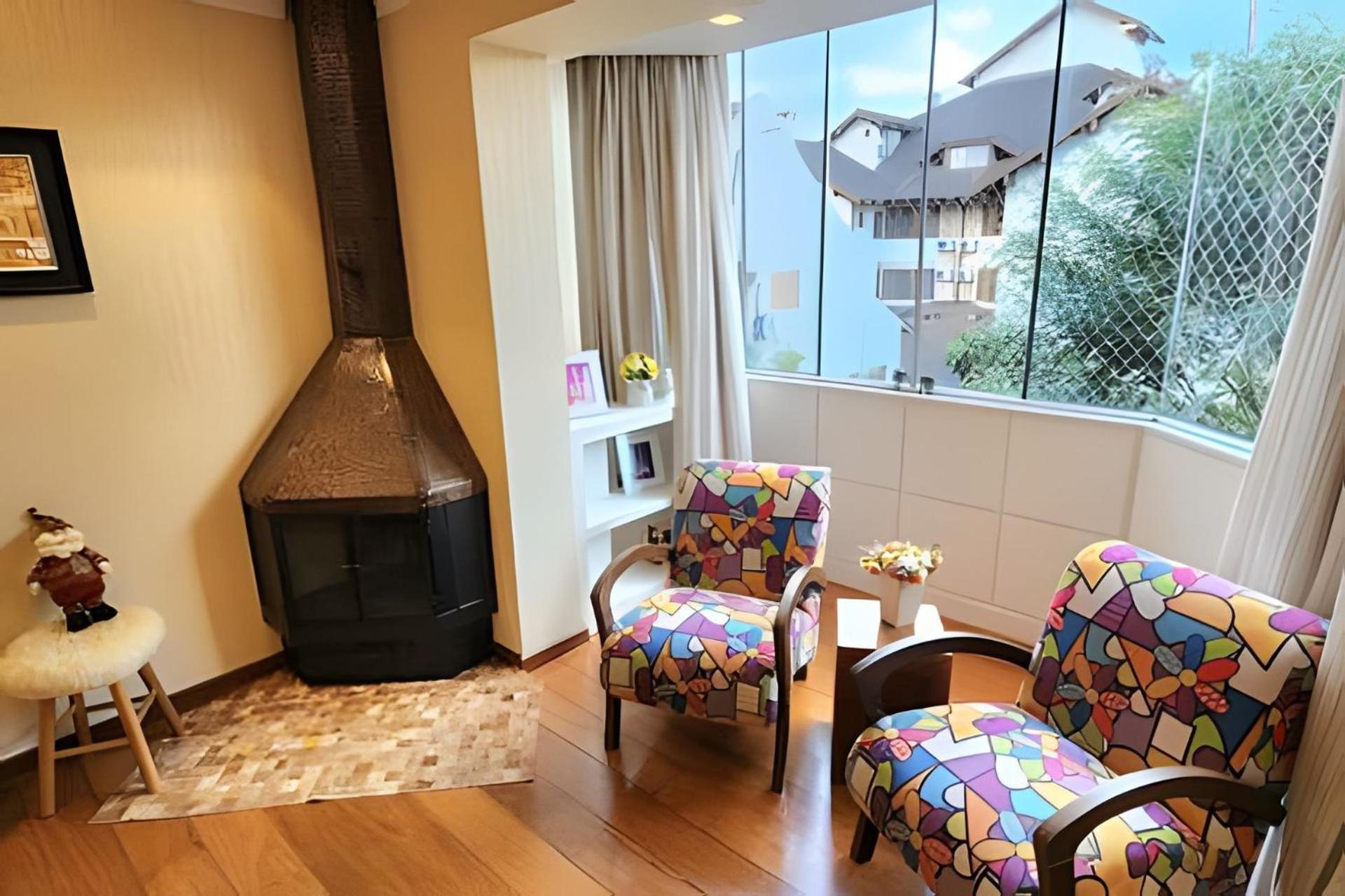 Maravilhoso Apartamento No Centro De Gramado Luaran gambar